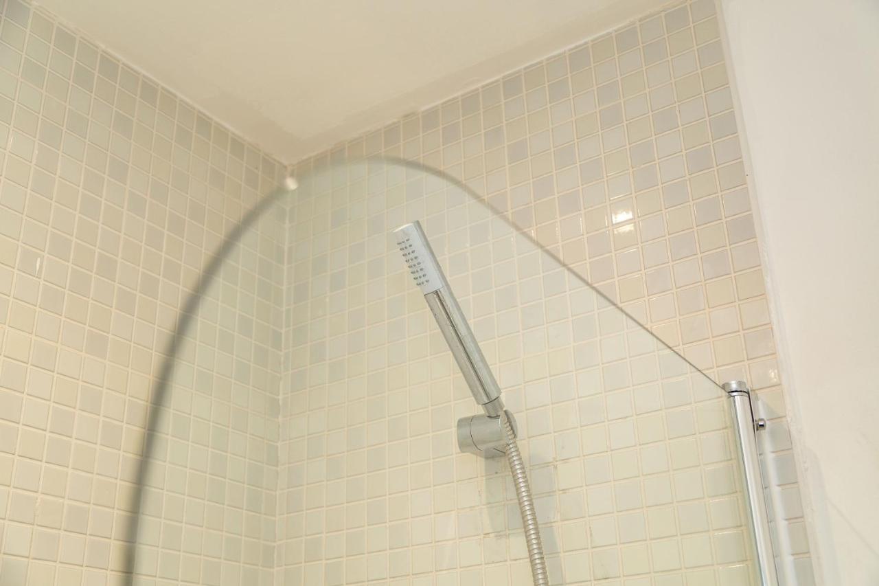 Serviced In Centre - Free Parking - Balcony - By Happy Days * Liverpool