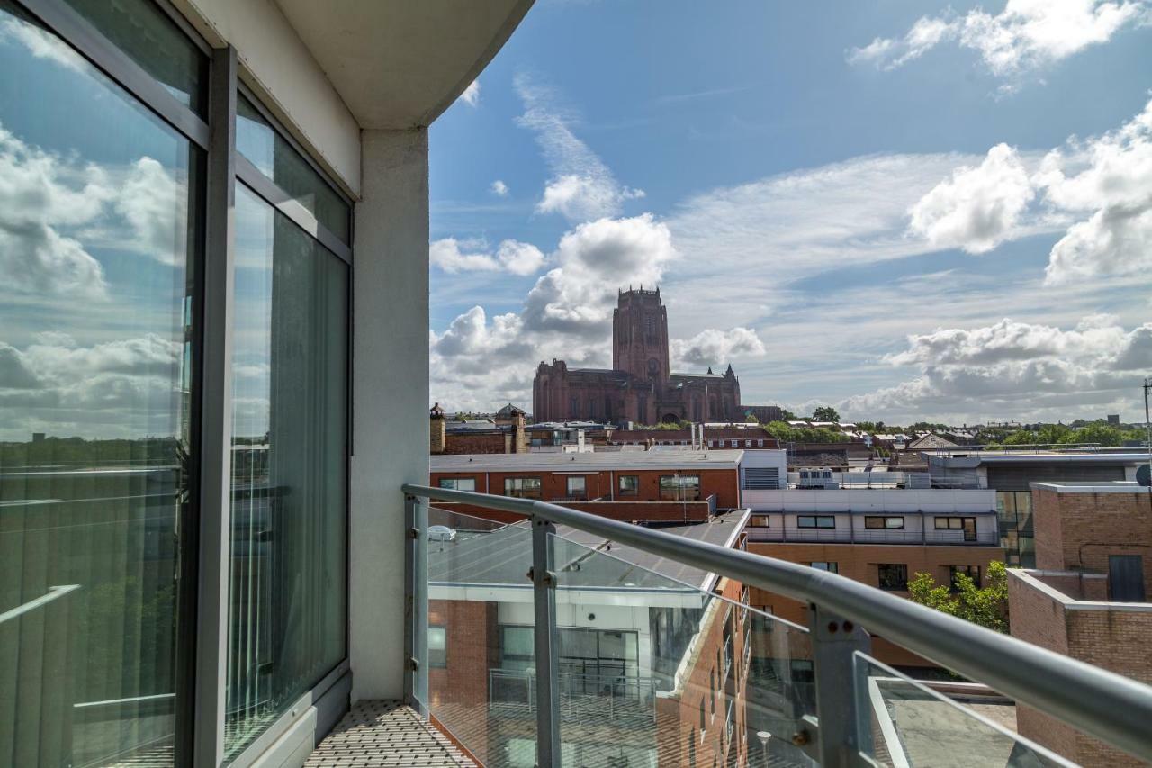 Serviced In Centre - Free Parking - Balcony - By Happy Days Apartment Liverpool